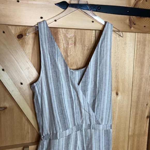 anthro | drew oatmeal striped linen jumpsuit - Picture 3 of 4